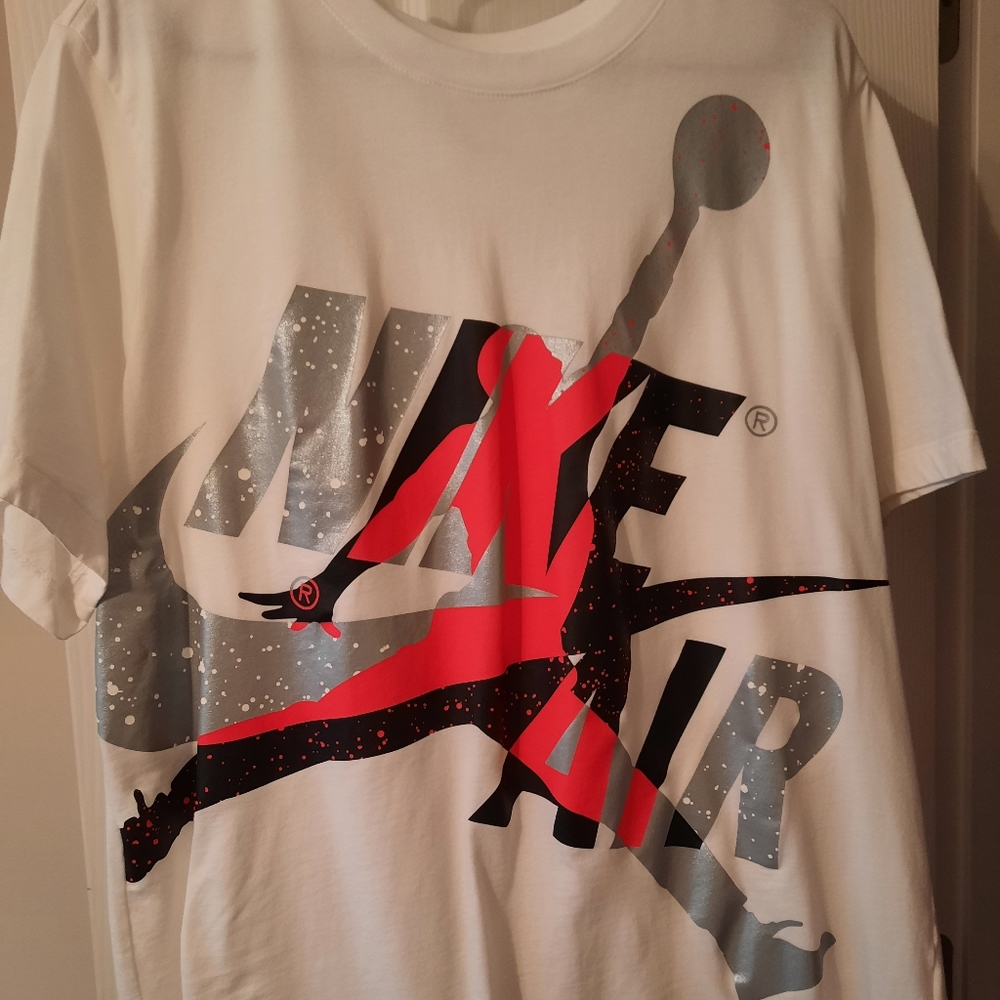 Air Jordan Shirt Men's Sz L NWOT